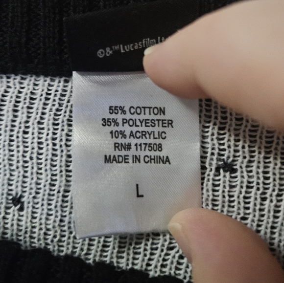 Star Wars Darth Vader Sweater Women's Size L - Picture 4 of 4